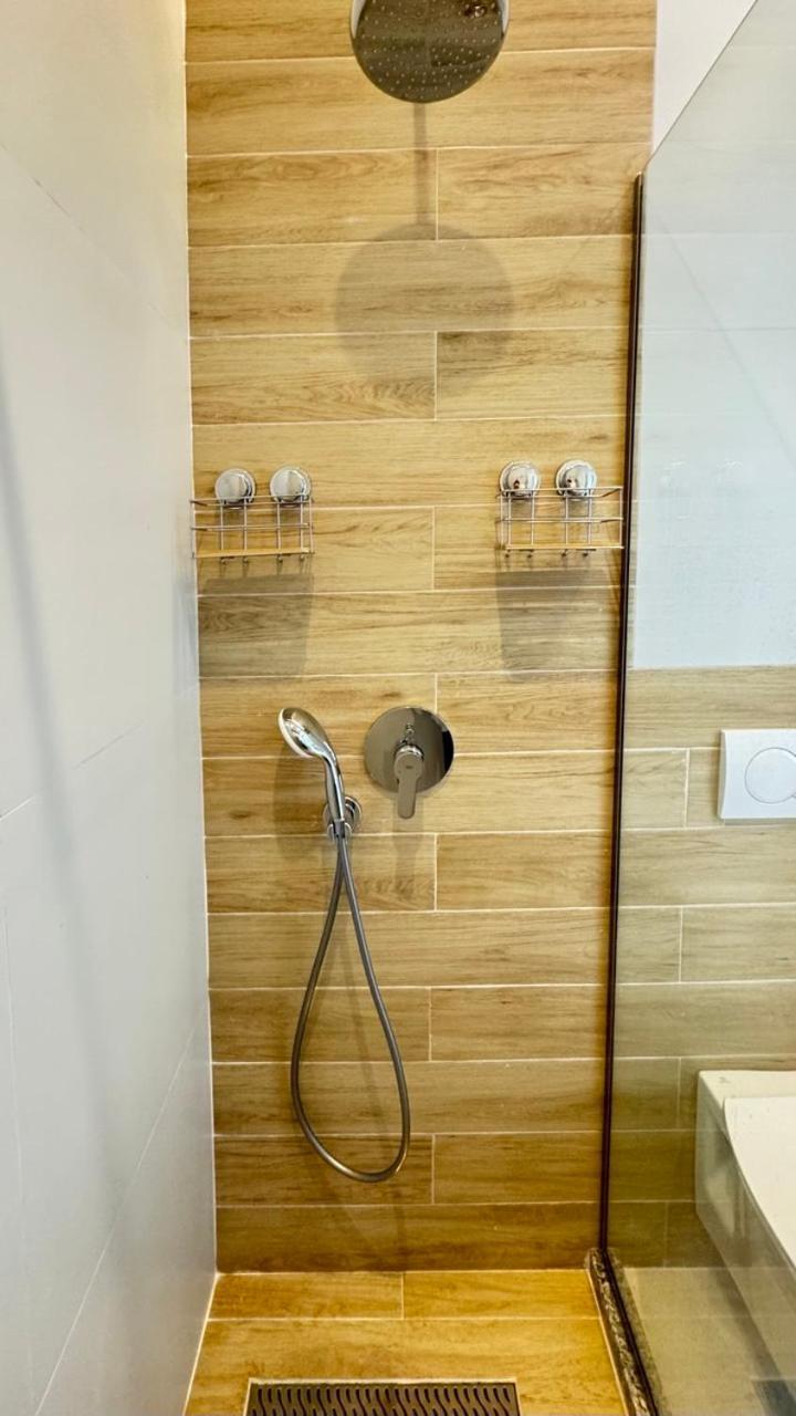 Saranda Miracle Sky Apartment Екстер'єр фото