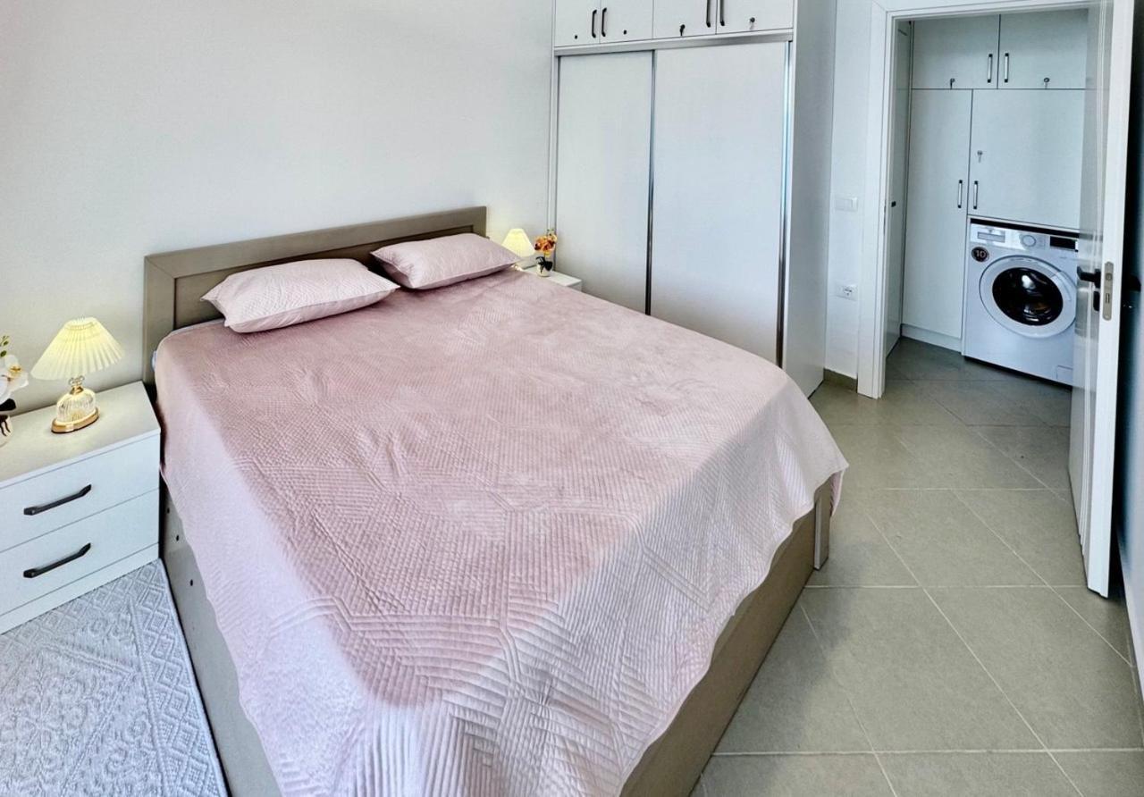 Saranda Miracle Sky Apartment Екстер'єр фото